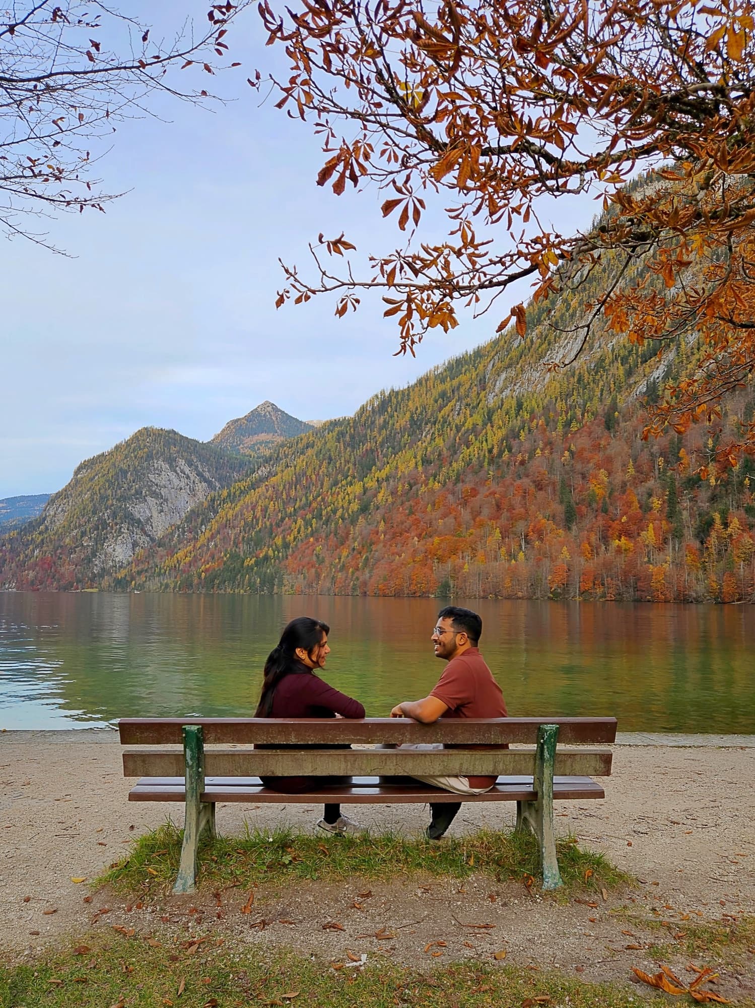 Photo — couple on the shore